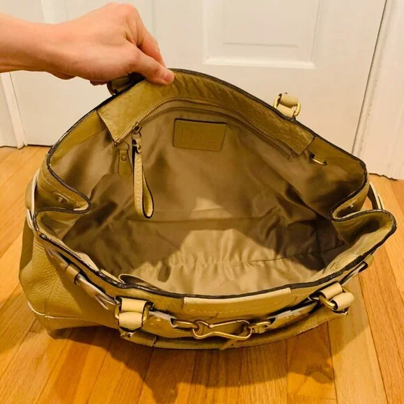 Coach Y2K 2000 Hobo Hamptons Leather Tassel Shoulder Bag No. 10529
